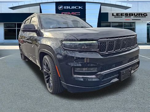 Used 2022 Jeep Grand Wagoneer Series II image 1