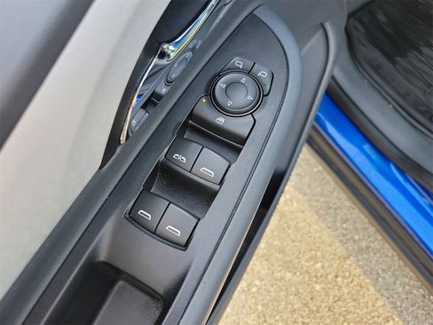 Used 2019 Chevrolet Bolt LT image 13