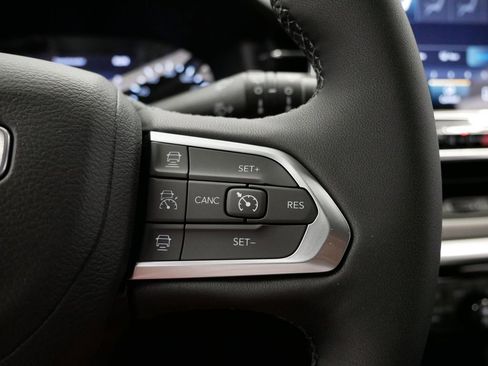 New 2025 Jeep Compass Limited image 22