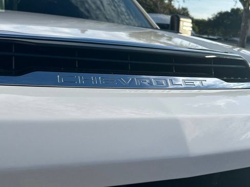 Used 2024 Chevrolet Silverado 2500 LT AWD/4WD image 23