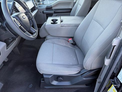 Used 2020 Ford F150 XLT w/ Heavy-Duty Payload Package image 10