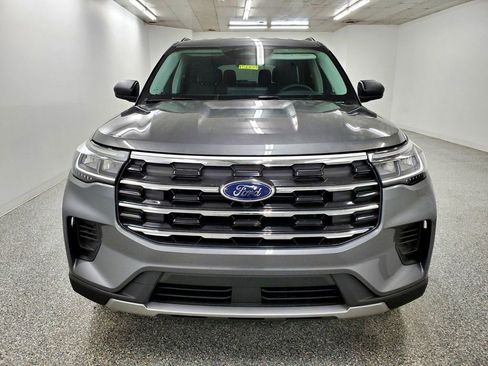 New 2026 Ford Explorer Active image 2