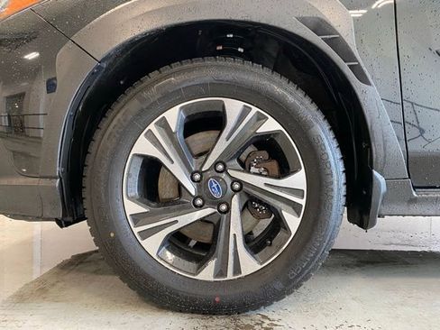 Used 2024 Subaru Crosstrek 2.0i Premium AWD/4WD image 5