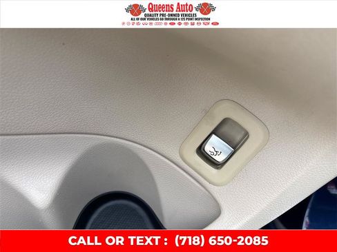 Used 2019 Mercedes-Benz C 300 Sedan image 35