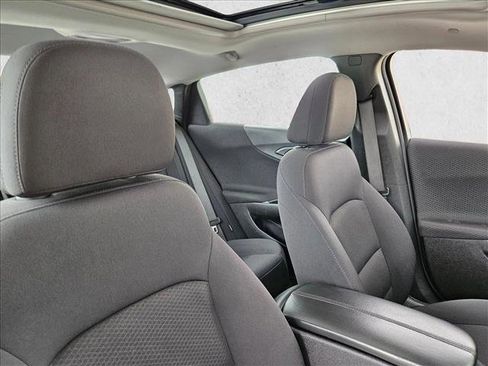 Used 2023 Chevrolet Malibu LT image 25