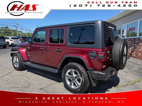 Used 2021 Jeep Wrangler Unlimited Sahara AWD/4WD image 4
