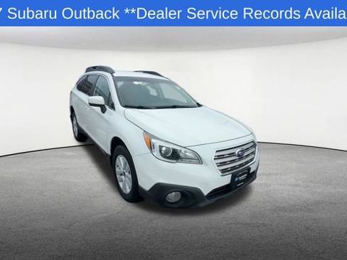 Used 2017 Subaru Outback 2.5i Premium image 2