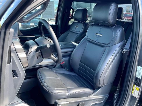 Certified 2025 Ford F150 Platinum w/ Equipment Group 702A High AWD/4WD image 24