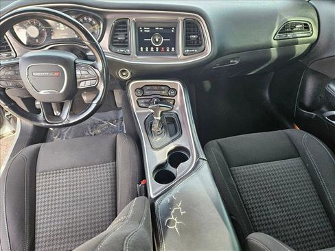 Used 2021 Dodge Challenger SXT w/ Blacktop Package image 18