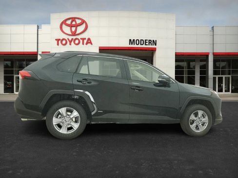 New 2025 Toyota RAV4 XLE image 23