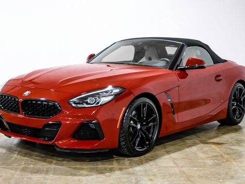 Used 2019 BMW Z4 sDrive30i w/ M Sport Package image 4