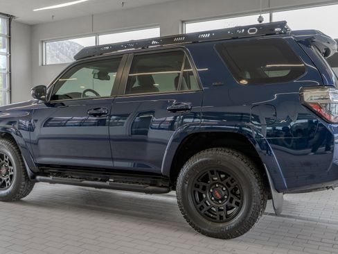 Used 2021 Toyota 4Runner SR5 Premium w/ Moonroof Package image 13