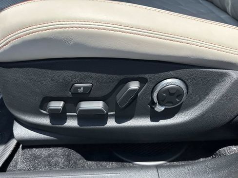 Used 2026 Genesis GV70 3.5T Sport Prestige AWD/4WD image 22