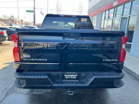 Used 2024 Chevrolet Silverado 1500 Custom image 4
