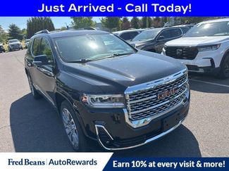 Used 2023 GMC Acadia Denali w/ Denali Ultimate Package AWD/4WD video 1
