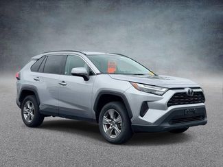 Used 2025 Toyota RAV4 XLE AWD/4WD video 1