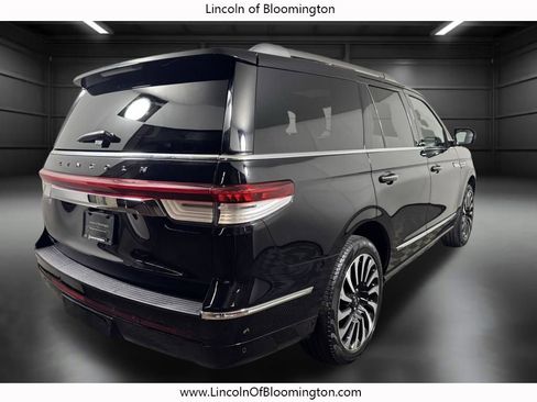 Used 2023 Lincoln Navigator Black Label AWD/4WD image 6