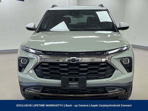 Used 2024 Chevrolet TrailBlazer ACTIV w/ Convenience Package AWD/4WD image 2