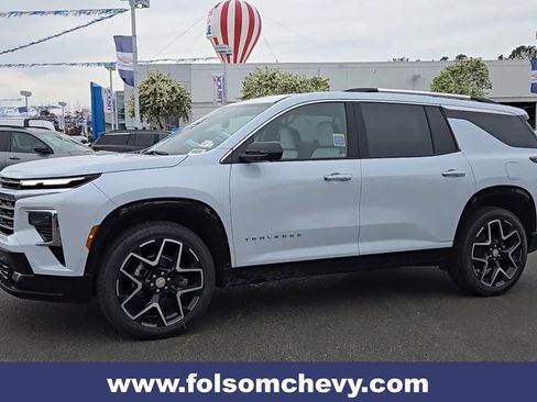 New 2026 Chevrolet Traverse High Country image 7