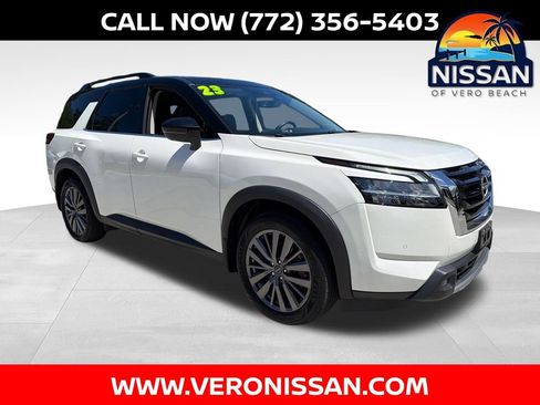 Certified 2023 Nissan Pathfinder SL w/ SL Premium Package AWD/4WD image 1