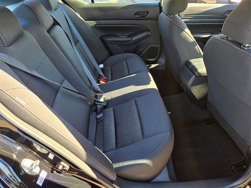 Used 2025 Nissan Altima 2.5 S image 17