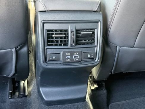 Certified 2026 Subaru Outback Touring AWD/4WD image 14