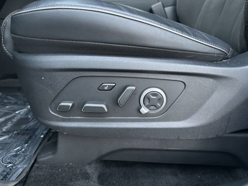 Used 2025 Hyundai Palisade Calligraphy AWD/4WD image 14