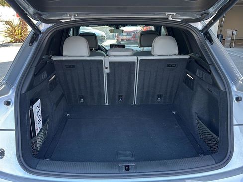 Used 2025 Audi Q5 2.0T Premium Plus w/ Premium Plus Package image 16