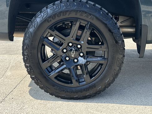 Certified 2023 Chevrolet Colorado Trail Boss w/ Advanced Trailering Package AWD/4WD image 20