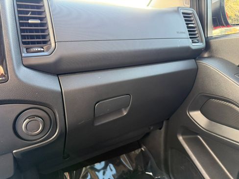 Used 2022 Nissan Frontier S w/ Technology Package image 37