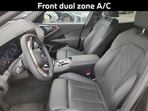 Used 2025 BMW X3 xDrive30i image 9
