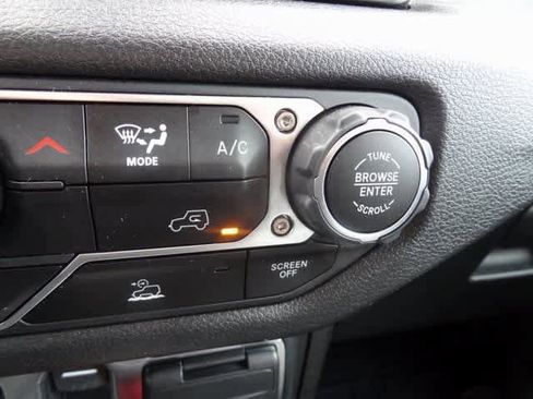 Used 2024 Jeep Wrangler Sport S image 30