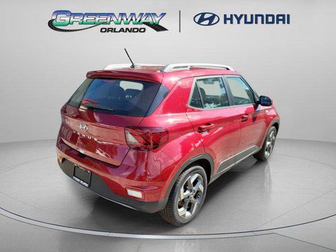 New 2025 Hyundai Venue Limited image 4