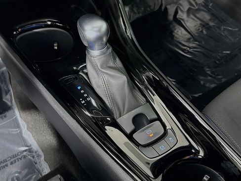 Used 2021 Toyota C-HR XLE image 19