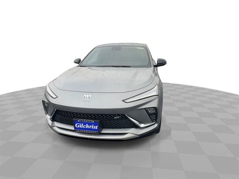 New 2026 Buick Envista Sport Touring image 3