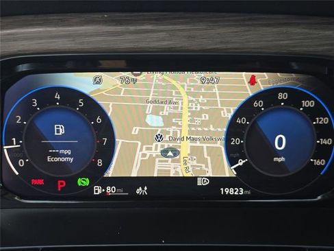 Used 2025 Volkswagen Atlas SEL Premium R-Line image 30