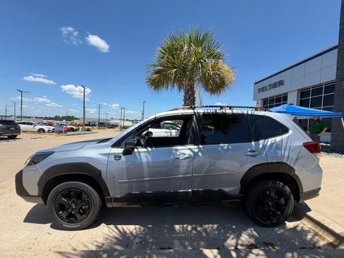 Used 2024 Subaru Forester Wilderness w/ Convenience Package AWD/4WD image 8