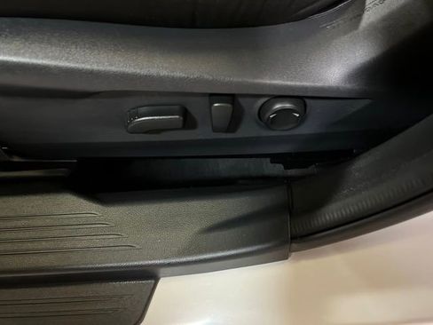 Used 2025 Subaru Outback Premium AWD/4WD image 50