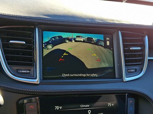 Certified 2022 INFINITI QX50 Luxe image 18