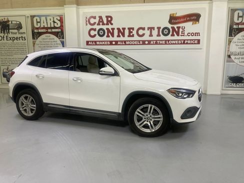 Used 2021 Mercedes-Benz GLA 250 w/ Premium Package image 1