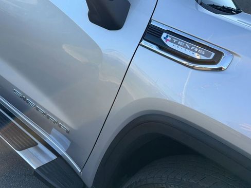 Used 2019 GMC Sierra 1500 SLT RWD image 13