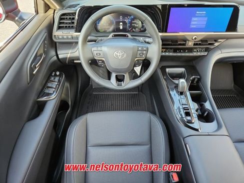 New 2025 Toyota Crown Signia w/ Advanced Technology Package AWD/4WD image 8
