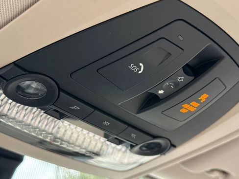 Used 2011 BMW 535i Sedan image 21