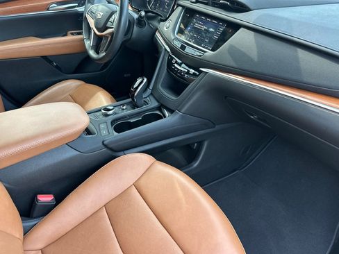 Certified 2023 Cadillac XT5 Premium Luxury FWD image 19