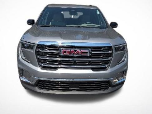 Used 2024 GMC Acadia Elevation FWD image 2