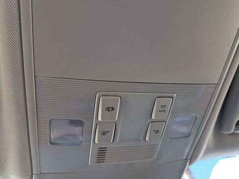 New 2026 Volkswagen Taos S image 17