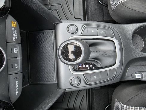 Used 2021 Hyundai Kona SEL w/ Cargo Package image 18