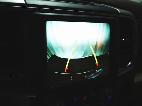 Used 2018 RAM 1500 Big Horn image 23