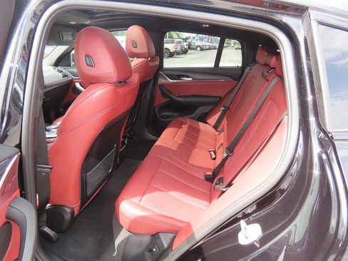 Used 2024 BMW X4 xDrive30i w/ Premium Package AWD/4WD image 21
