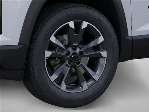 New 2026 Chevrolet Equinox RS w/ Convenience Package III FWD image 9